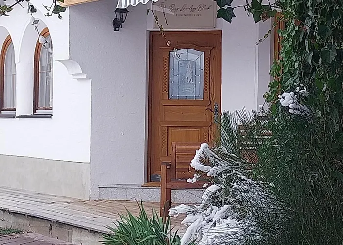 Burg Laudegg Blick * Faggen