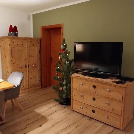 Burg Laudegg Blick Faggen