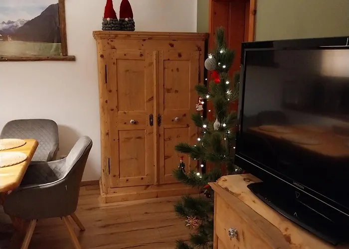 Burg Laudegg Blick Faggen