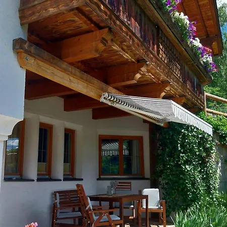Apartment Burg Laudegg Blick Faggen